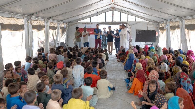 Afzal Khan MP speaking with school children